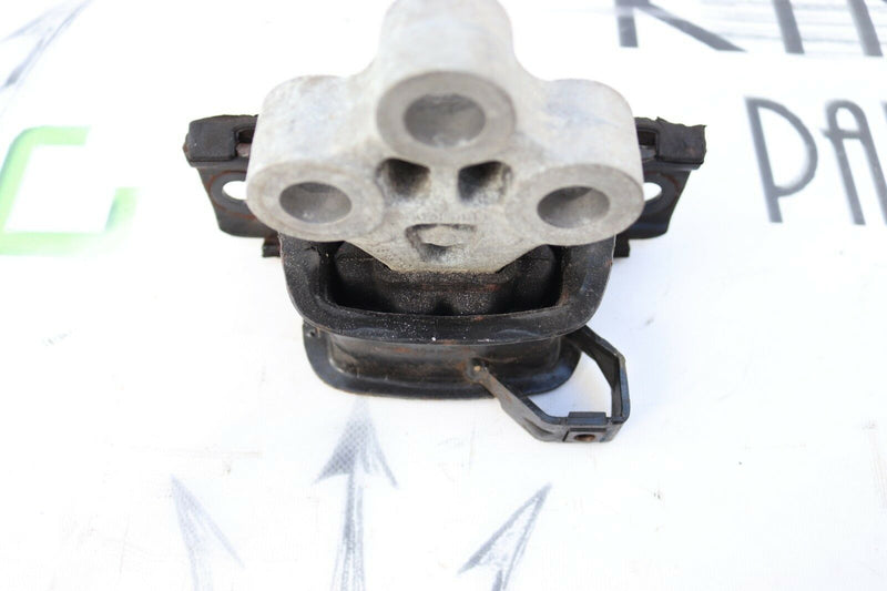 FIAT 500L TREKKING 2013-2017 ENGINE MOUNT BRACKET 50515483