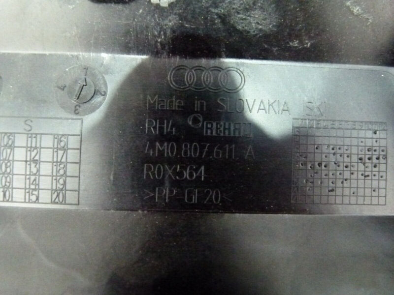 AUDI Q7 4M MK2 2015-19 FRONT BUMPER UNDERTRAY COVER GENUINE 4M0807611