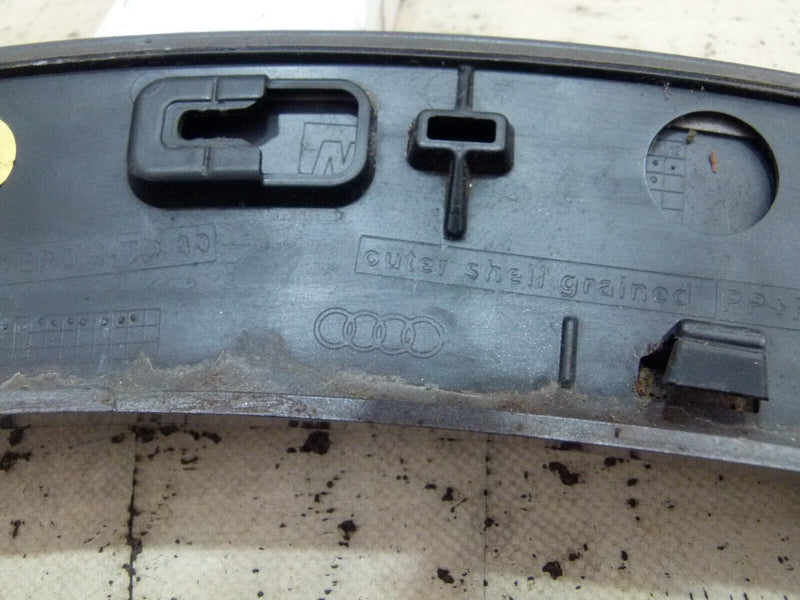 AUDI E-TRON REAR LEFT WHEEL ARCH TRIM MOULDING COVER GENUINE 4KE853817