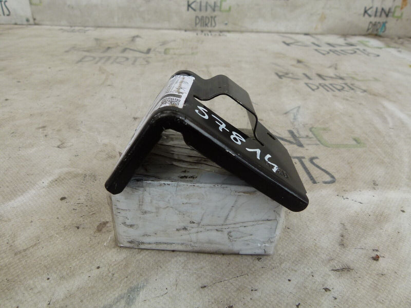 CITROEN C3 MK2 2009-2013 FRONT RIGHT WING BRACKET GENUINE 7840Y1