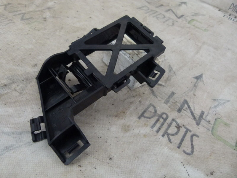 MERCEDES A W176 2012-15 FRONT LEFT RADAR SENSOR MOUNT GENUINE A1768853056 S79-33