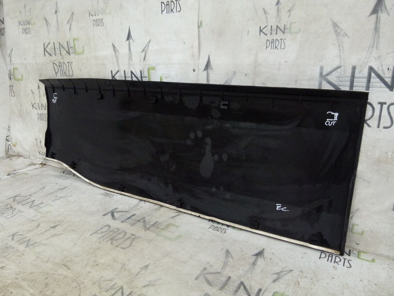 IVECO DAILY VAN 2014-2018 SLIDING DOOR MOLDING PANEL GENUINE 5801811197
