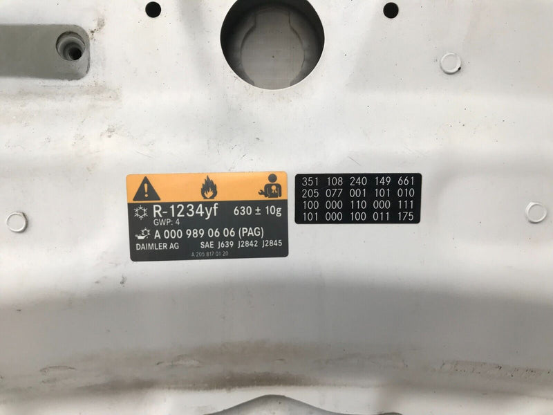 MERCEDES C-CLASS W205 2015-2021 GENUINE BONNET HOOD PANEL in WHITE