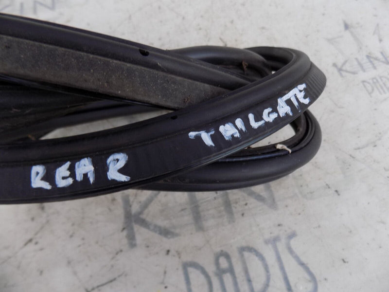 BMW F31 2012-2015 REAR TAILGATE BOOT RUBBER SEAL WEATHER STRIP GENUINE #