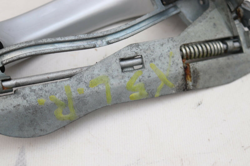 BMW X5 E53 2000-2006 REAR LEFT EXTERIOR HANDLE WITH CARRIER *3