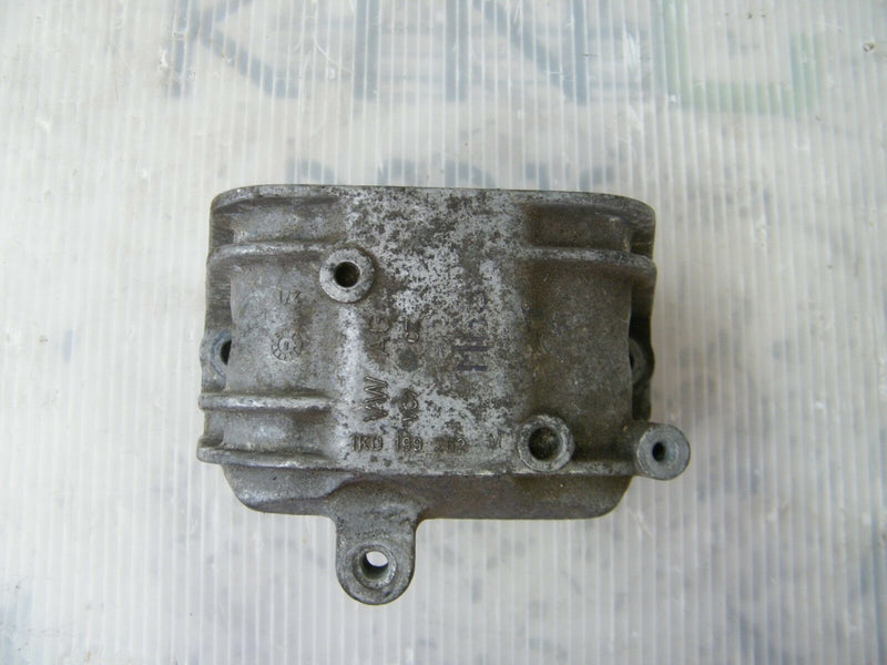 VW PASSAT B6/B7 3C 2005-2015 ENGINE RUBBER MOUNT BRACKET RIGHT SIDE 1K0199262M