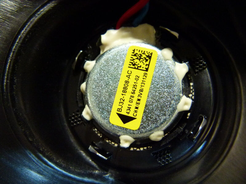 RANGE ROVER SPORT L494 FRONT RIGHT DOOR COVER TRIM GENUINE DK6220904A