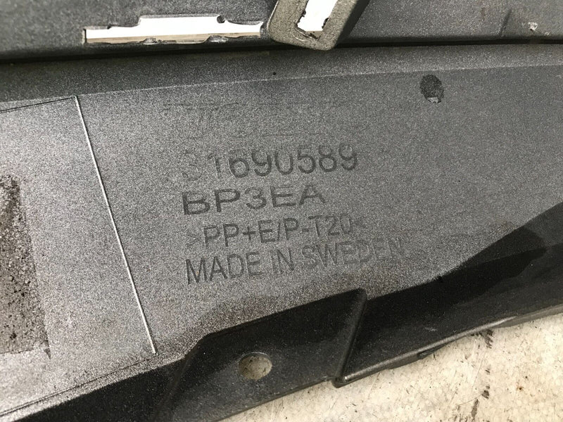 VOLVO V60 2018-ON FRONT BUMPER GENUINE 31690589