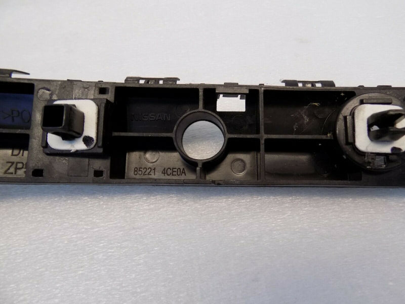 NISSAN X-TRAIL 2013-17 REAR BUMPER LEFT BRACKET HOLDER GUIDE 85221-4CE0A /S56-57