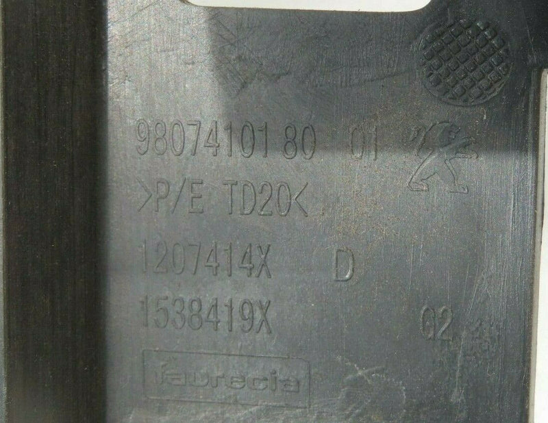 PEUGEOT 308 2014-ON Rear Bumper Left Bracket Holder 9807410180 /S59-13