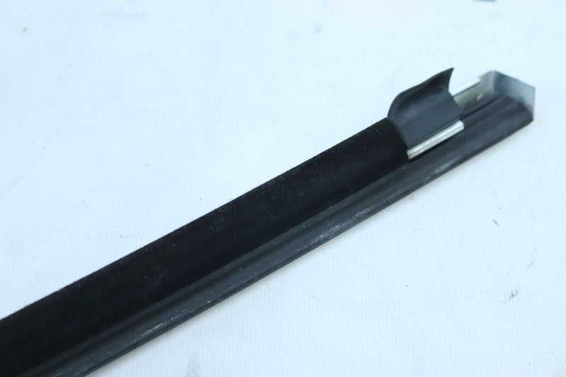 MERCEDES E CLASS A207 2009-2017 CONVERTIBLE REAR RIGHT SEALING GARNISH MOULDING