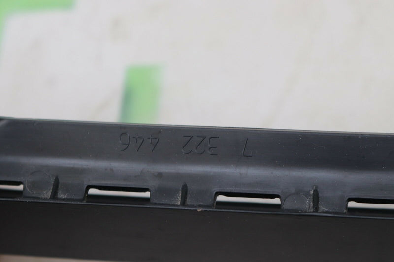 MINI ONE/ S/ COOPER F55 2014-ON REAR RIGHT DOOR TRIM COVER GLOSS BLACK 7322446