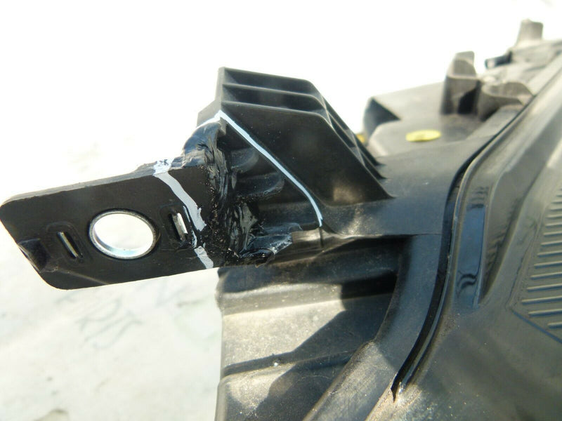 VW iD3 GENUINE HEADLIGHT RIGHT DRIVER SIDE O/S 10C941006A