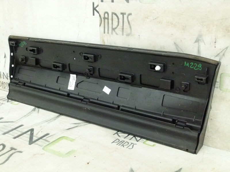 VW TOUAREG R-LINE 2016-19 REAR RIGHT DOOR TRIM MOULDING PANEL 760854950