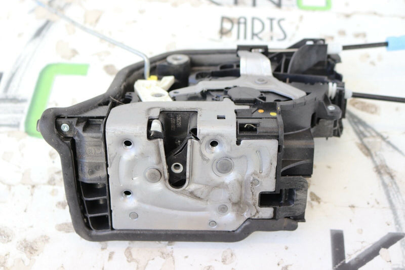 MINI ONE/ S/ COOPER F55 2014-ON 5DR FRONT LEFT DOOR LOCK ACTUATOR HANDLE BRACKET