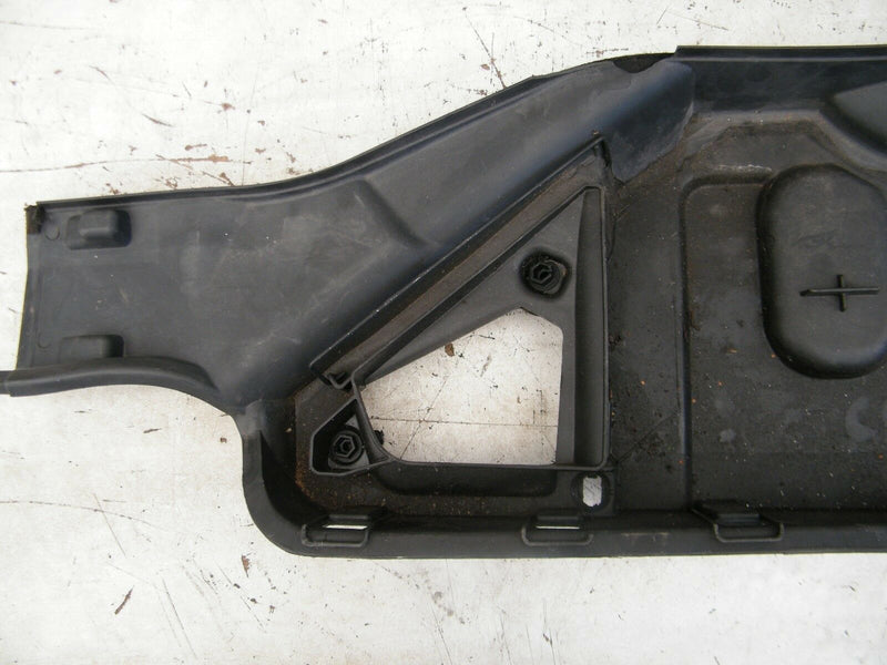 BMW 5 SERIES E60 M5 2003-2010 AIR INLET FILTER HOUSING COVER BOX RIGHT 6945204