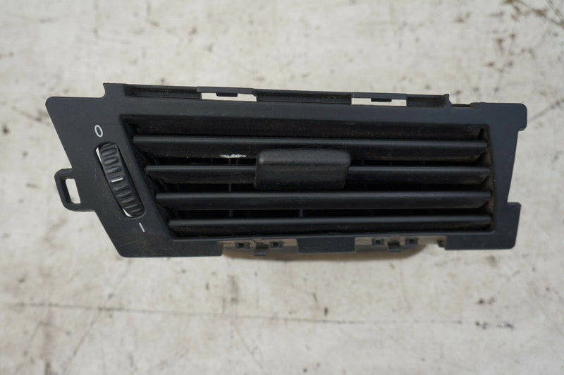 BMW 5 SERIES E60 M5 2003-2010 LEFT PASSENGER SIDE AIR VENT NOZZLE GRILL 6953749
