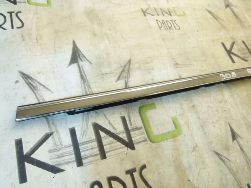 PEUGEOT 308 SW ESTATE 2017-21 REAR RIGHT DOOR MOUDLING TRIM 9800407277