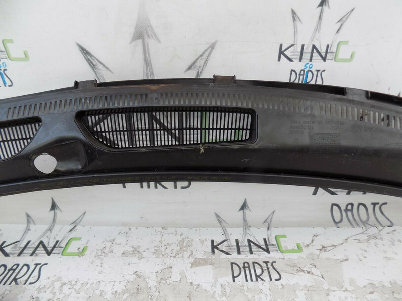 FORD FIESTA MK7 ST  2013-2017 UPPER WINDSCREEN SCUTTLE PANEL TRIM  8A61A02216BE