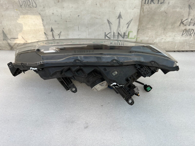 NISSAN X-TRAIL 2017-2021 HEADLIGHT GENUINE RIGHT DRIVER SIDE