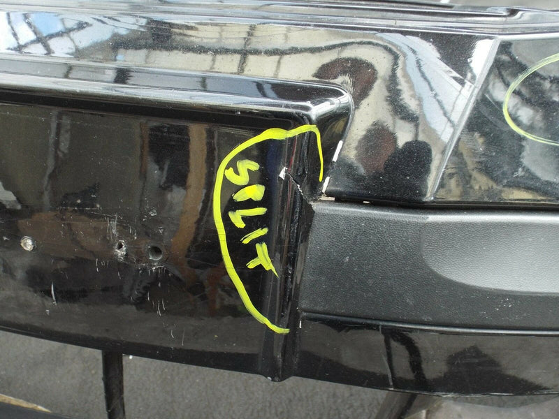 Skoda Octavia 2004-2008 Front Bumper Genuine Black (A9050)