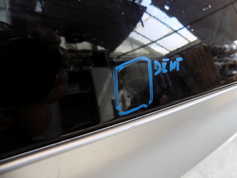 VOLVO XC90 II R DESIGN 2014-2017 REAR BUMPER GENUINE PDC HOLES 31353430