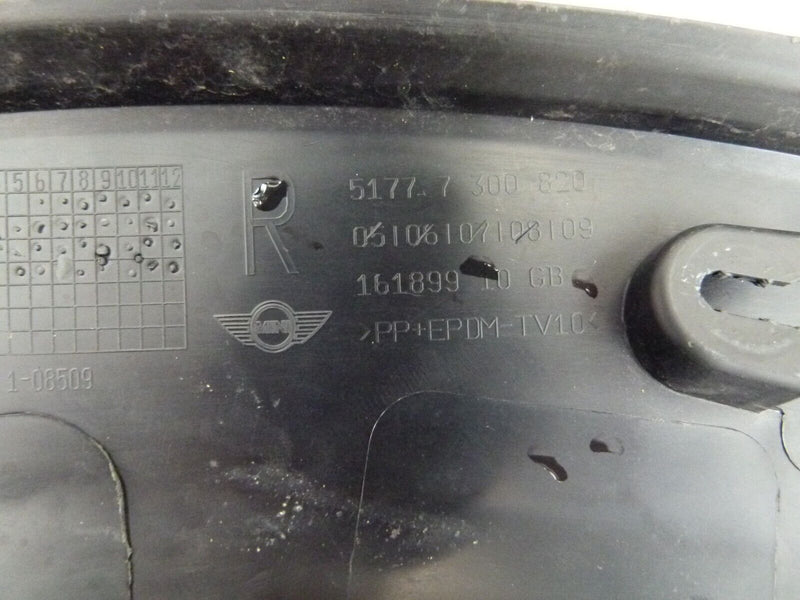 MINI F55 F56 F57 2018-21 FRONT RIGHT WHEEL ARCH TRIM GENUINE 5117 7300820