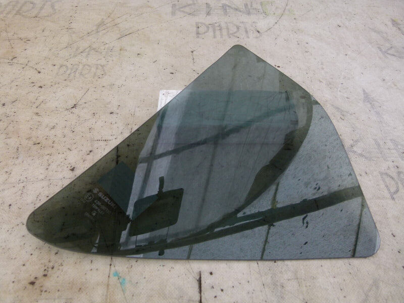 SUZUKI OEM TRIANGLE WINDOW GLASS (E6 43R-007957) GENUINE 8455162R10 S102-06