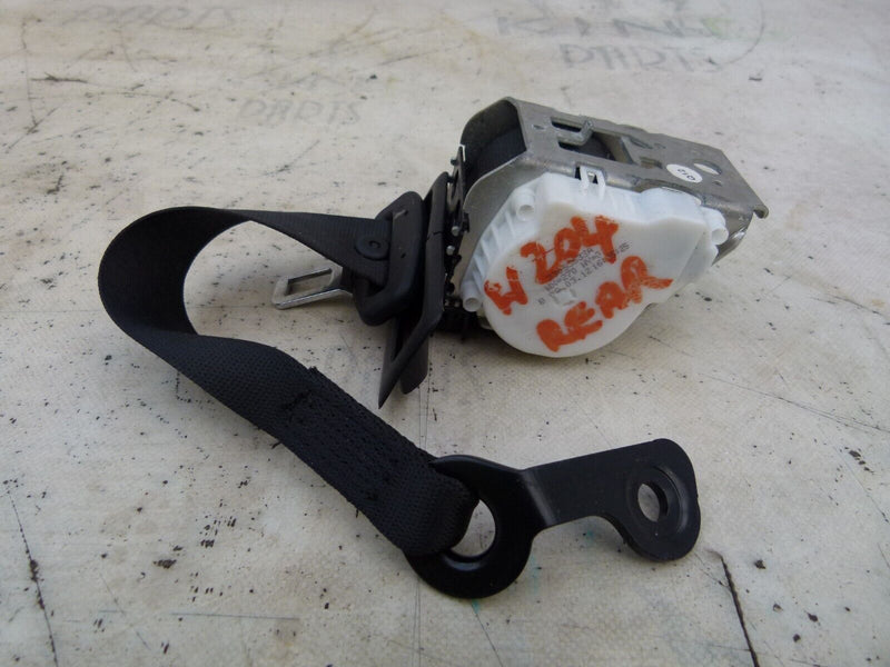 MERCEDES C W204 2007-11 REAR CENTRE MIDDLE SEAT BELT GENUINE A2046950159