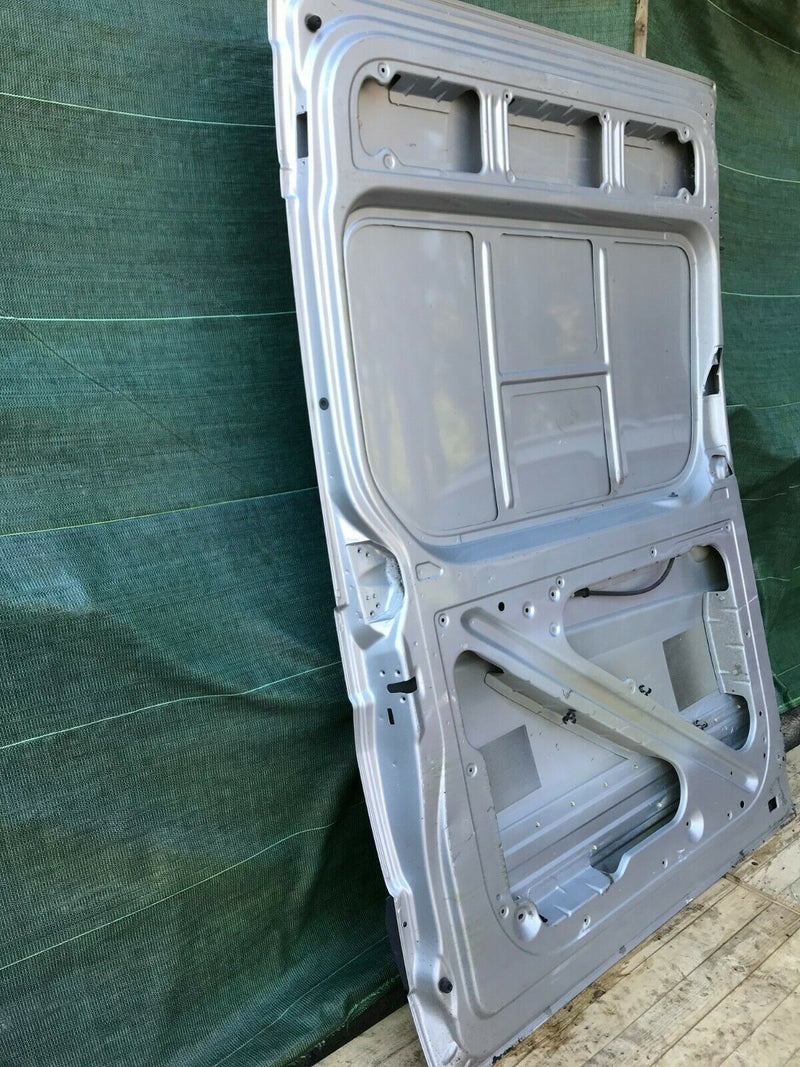 MERCEDES SPRINTER, VW CRAFTER 906 2006-17 LEFT SIDE SLIDING DOOR PANEL