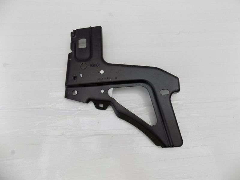 FORD FOCUS CONNECT KUGA FRONT LEFT SIDE WING BRACKET SUPPORT NEW 1855666 /S40-35