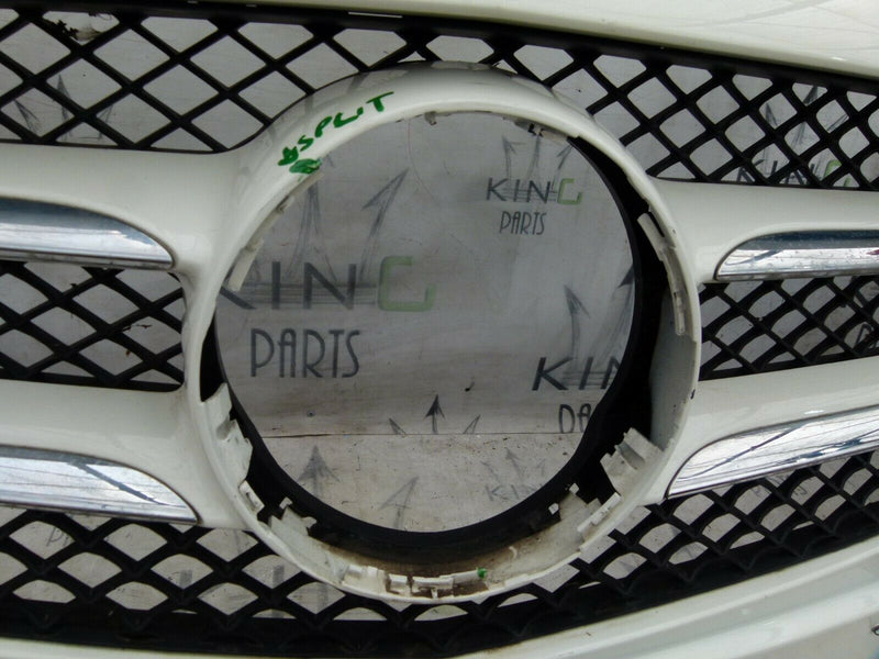 MERCEDES A CLASS W176 SE 2012-15 FRONT BUMPER GENUINE & GRILL A1768850025