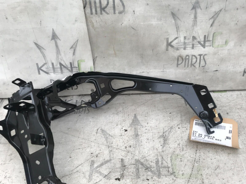 BMW F40 2020-2021 RIGHT SIDE FRONT BRACKET SUPPORT 51647459882