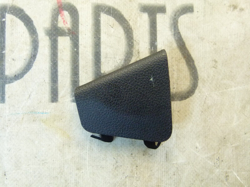 RENAULT CAPTUR 2020-ON REAR RIGHT INTERIOR COVER PLUG 822749976R