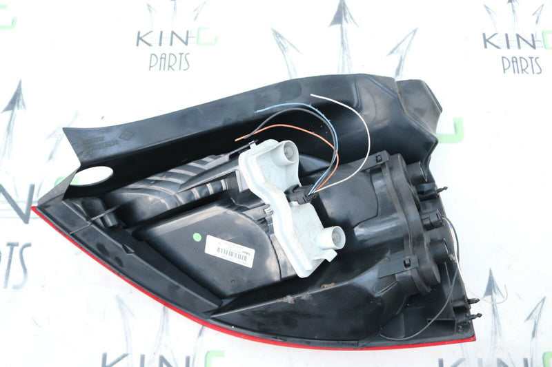 RENAULT MEGANE MK2 HATCHBACK 2002-2009 LEFT SIDE REAR LIGHT LAMP 8200073236