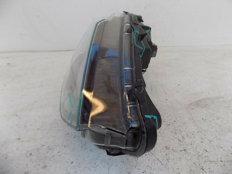 NISSAN QASHQAI MK2 J11 2013-2016 HALOGEN HEADLIGHT RIGHT DRIVER SIDE O/S