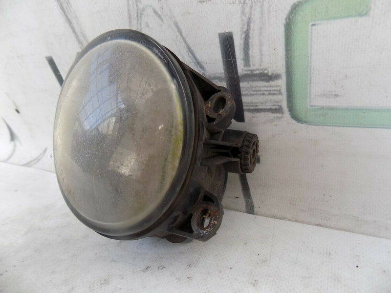 BMW 1 SERIES E80 E81 2004-07 RIGHT DRIVER SIDE FOG LAMP LIGHT 13101610