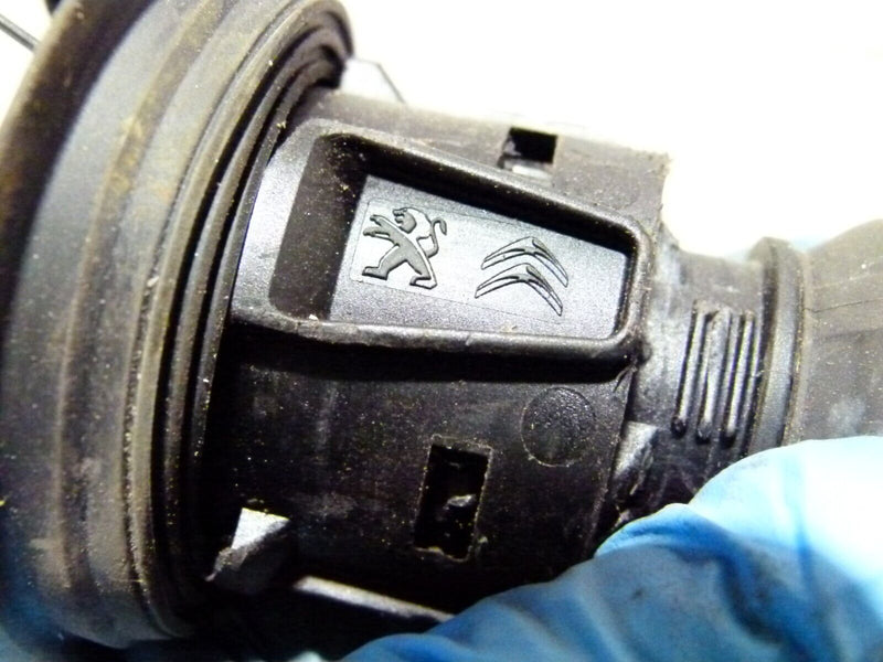 PEUGEOT 308 SW 2017-2021 CLUTCH MASTER CYLINDER GENUINE 9809426080