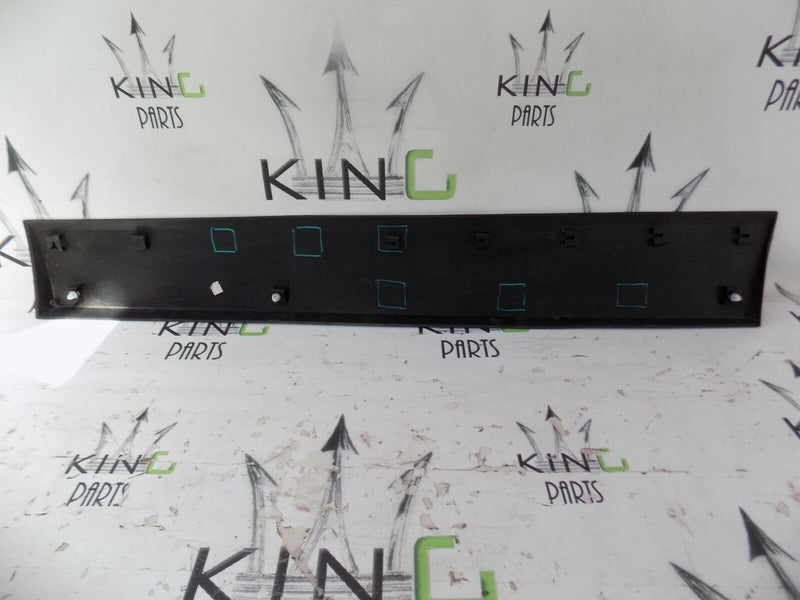 RENAULT TRAFIC / VIVARO 2014-ON RIGHT SIDE SLIGHT TRIM MOULDING 768546496R