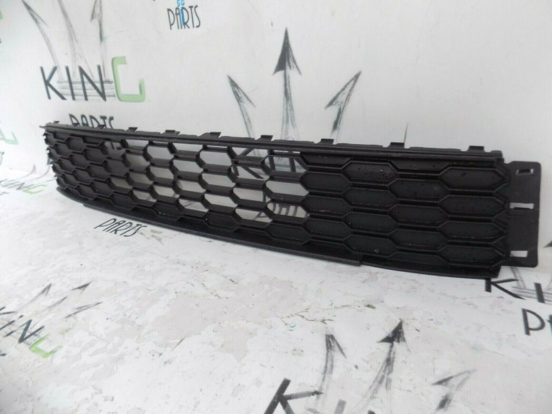 SKODA FABIA 2018 FACELIFT FRONT BUMPER GRILL LOWER CENTRE 6V0853677E