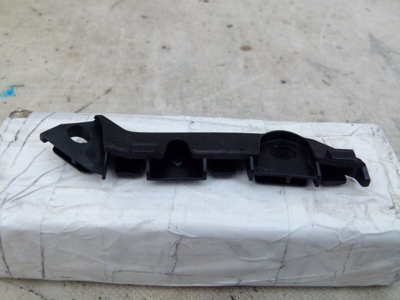 MERCEDES C W205 2014-18 FRONT BUMPER LEFT BRACKET GENUINE A2058850821