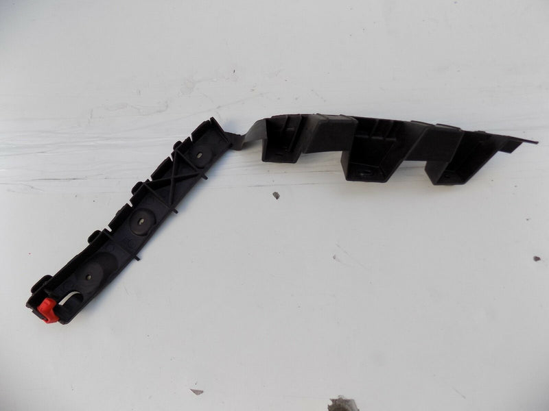 VAUXHALL CORSA D 2006-2014 REAR BUMPER LEFT BRACKET GUIDE *NEW 13179903 /S04-27+