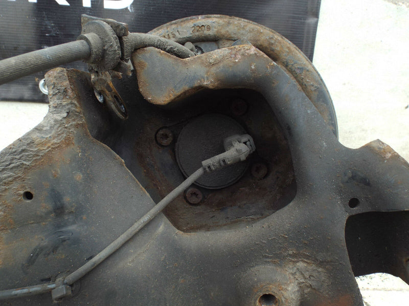 FORD FOCUS 2004-2010 C MAX 1.6 TDCI FRONT SUSPENSION LEG SCHOCK LEFT SIDE N/S