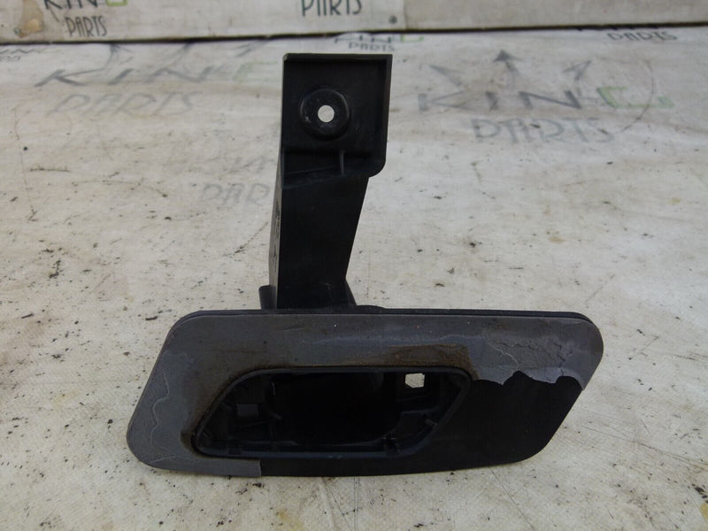 AUDI A1 GB 2018-ON LEFT HEADLIGHT WASHER JET BRACKET GENUINE 82A807755