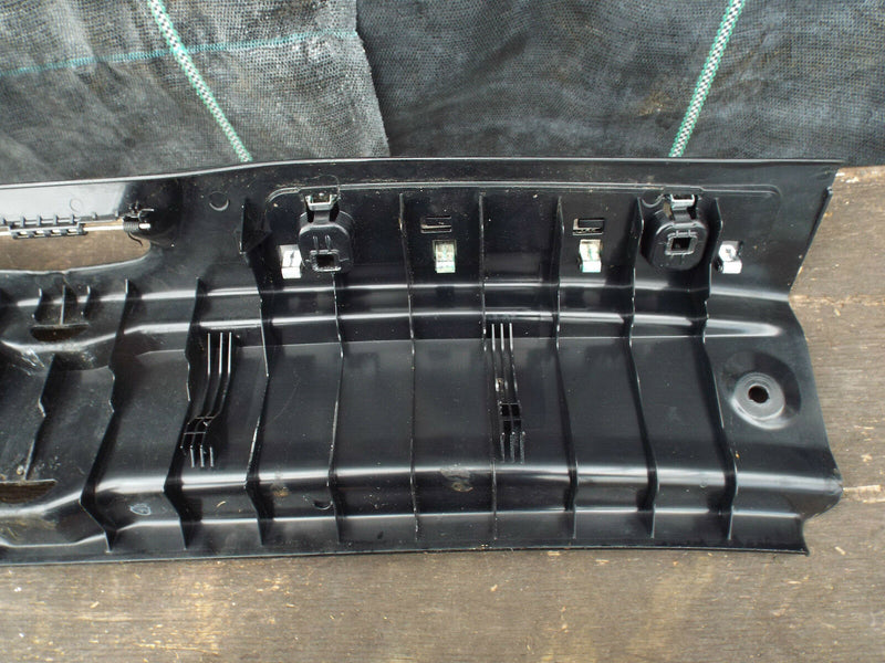 MERCEDES B CLASS 2006-2011 TRUNK BOOT SILL TRIM TAILGATE STEP A1696900141