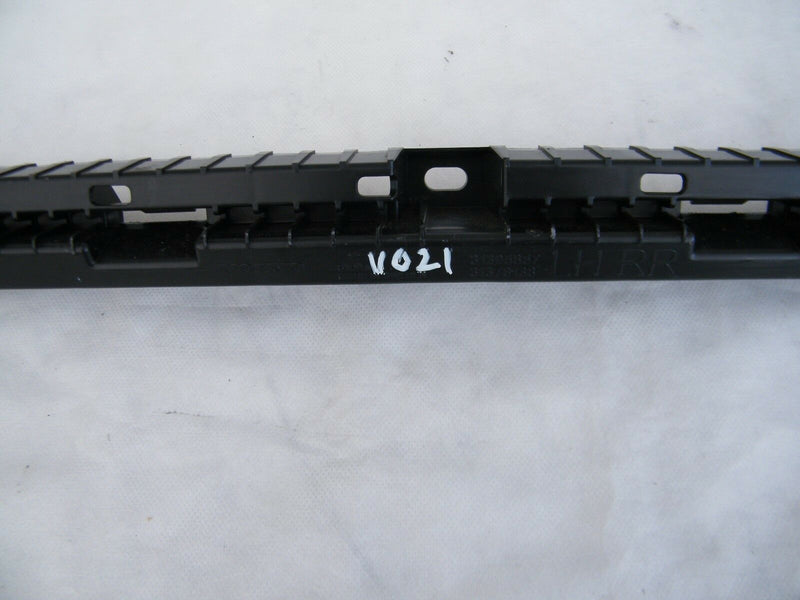 Volvo XC90 2016-17 Rear Bracket Trim Mudflaps 31395857 (V021)
