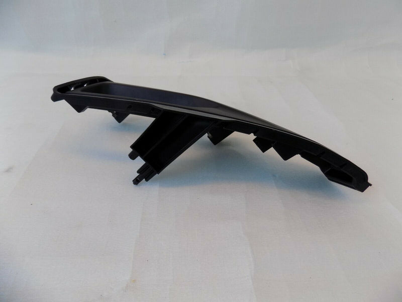 NISSAN LEAF 2017-ON FRONT RIGHT FOG LGHT BEZEL SURROUND 62256-5SK0B /S17-40