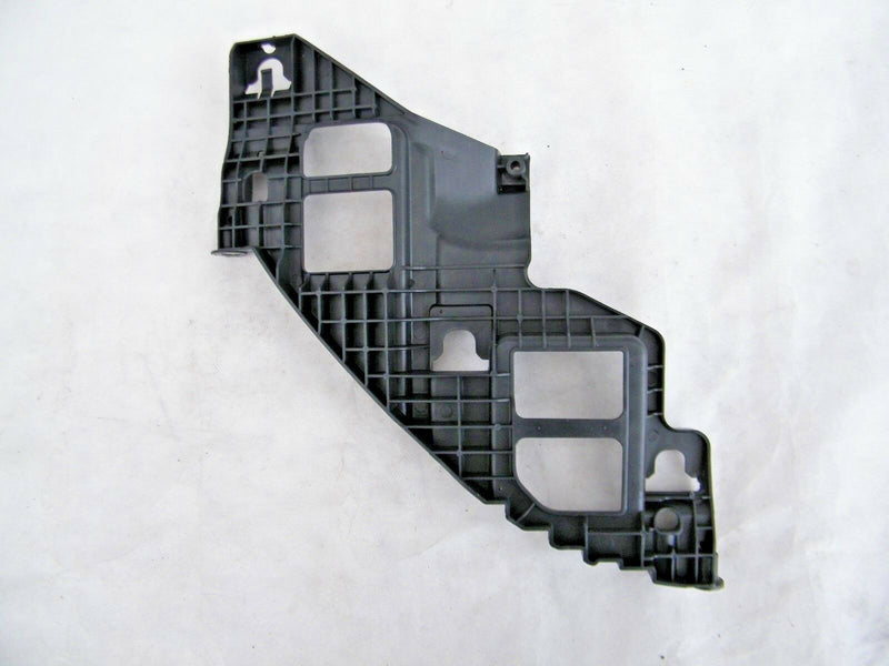 VW Golf MK6 Front Left Bumper Holder Bracket N/FS - 5K0807227A (VW85)