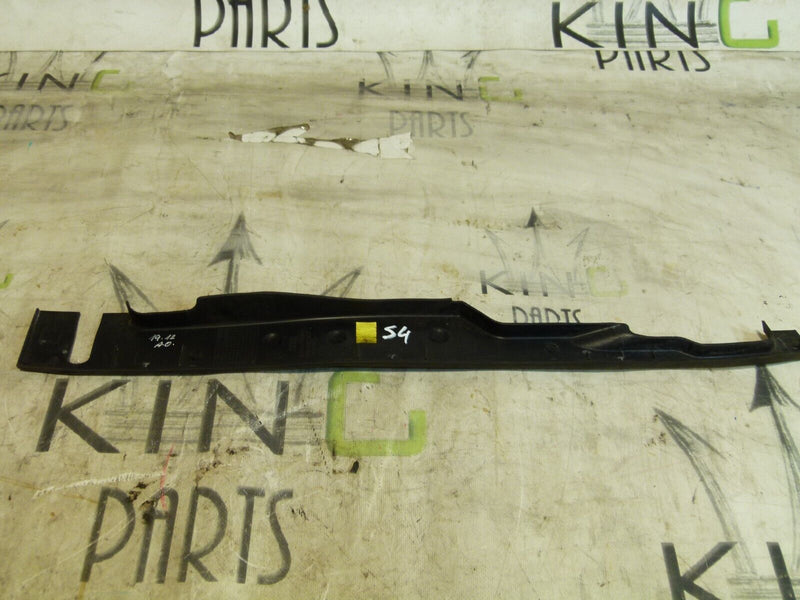 AUDI A4 S4 8W B9 2016-ON FRONT RIGHT DRIVER SIDE FENDER PROTECTION 8W6820582