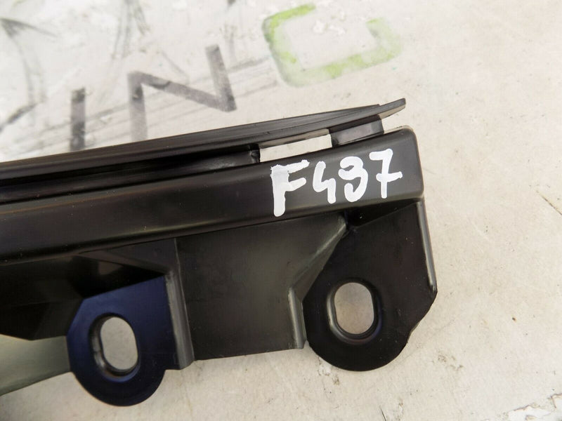 BMW 1 SERIES E87 E81 GENUINE REAR BUMPER MOUNT BRACKET HOLDER 7058521